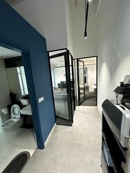 Eon Shenton (D2), Office #568043571